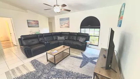 2120 SE Trillo St #1586034P, Port Saint Lucie, FL 34952
