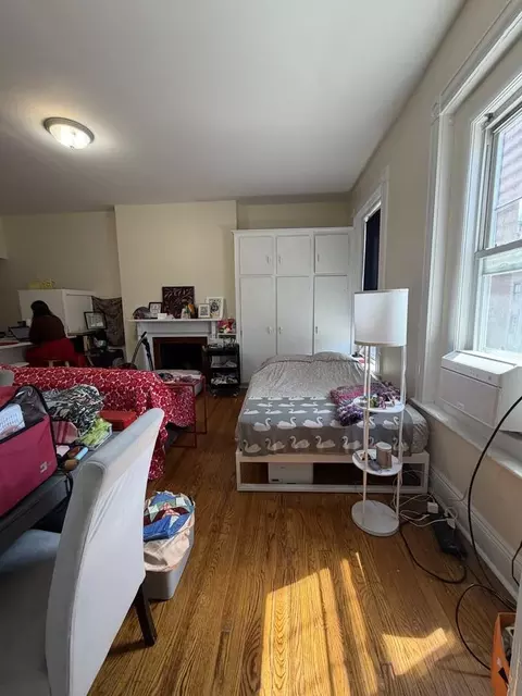 337 Beacon St #7, Boston, MA 02116