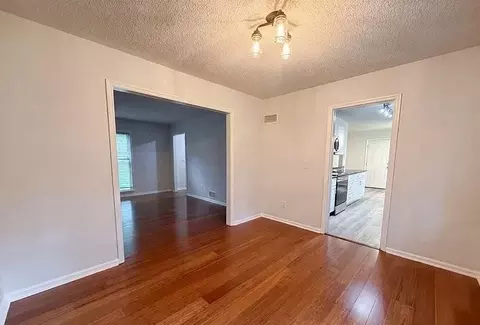202 Hamlet Rd, Summerville, SC 29485