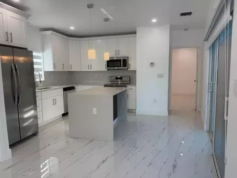 501 El Prado, West Palm Beach, FL 33405