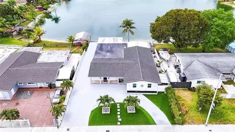 6290 W 16th Ave, Hialeah, FL 33012