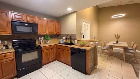 3610 Kirkpatrick Cir #16, Jacksonville, FL 32210