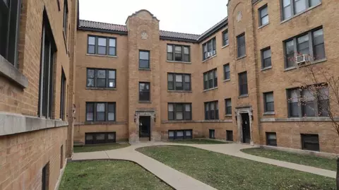 4015 W Melrose St #4023N1, Chicago, IL 60641