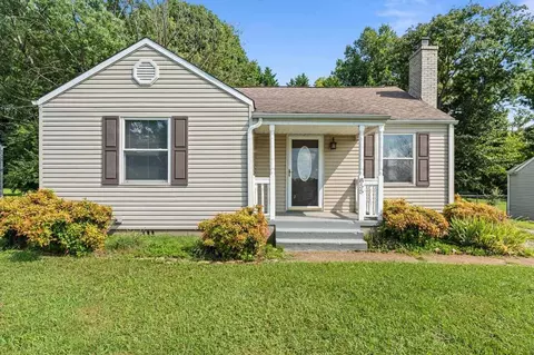 855 Burroughs Rd, Alcoa, TN 37701