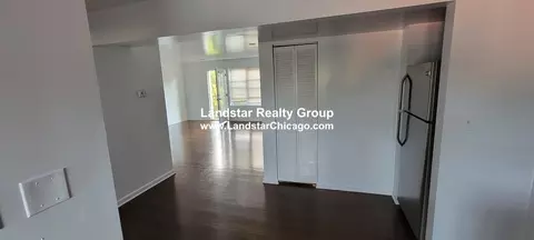 2534 W Fitch Ave #3, Chicago, IL 60645