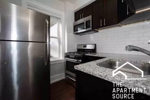 6748 N Ashland Ave #512, Chicago, IL 60626