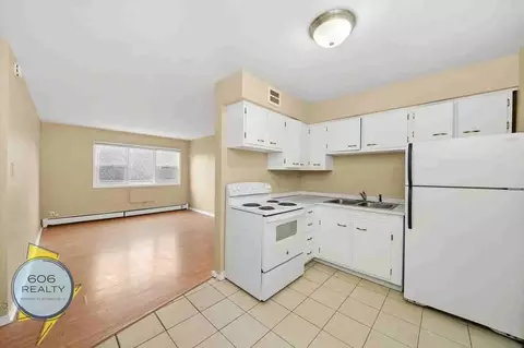 1213 N 34th Ave #23, Melrose Park, IL 60160
