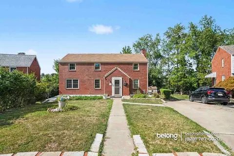 5240 Orchard Hill Dr, Pittsburgh, PA 15236