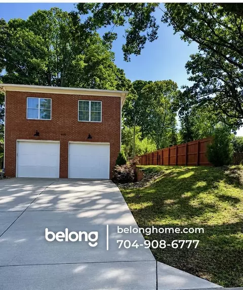 6011 Deveron Dr, Charlotte, NC 28211