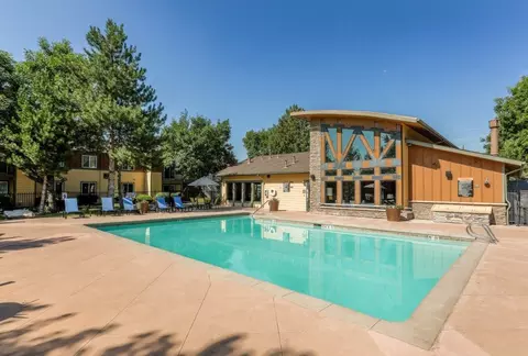 13711 E Richthofen Cir, Aurora, CO 80011 photo 4