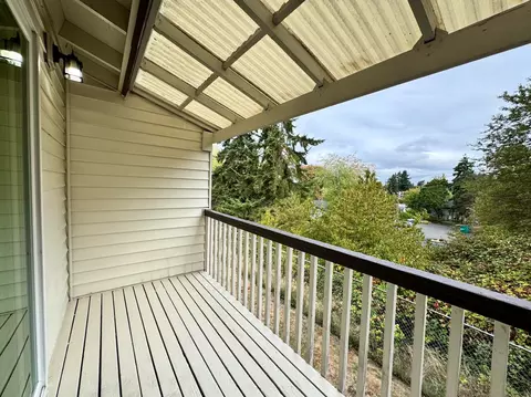 2301 S 74th St, Tacoma, WA 98409
