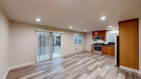 2301 S 74th St, Tacoma, WA 98409