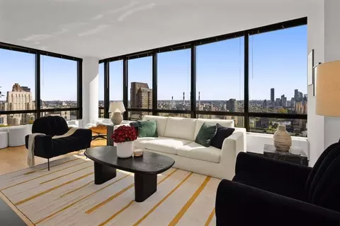 200 E 11th St, New York, NY 10003
