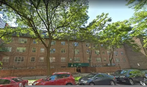 3710 N Pine Grove Ave #210, Chicago, IL 60613