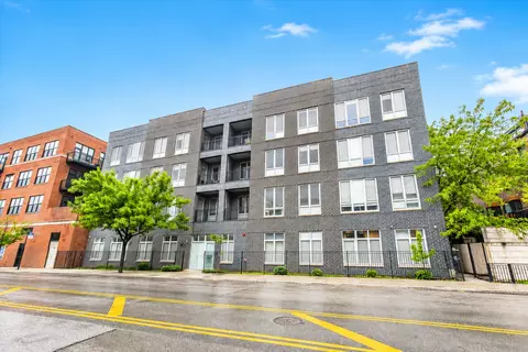2217 W Madison St #412, Chicago, IL 60612