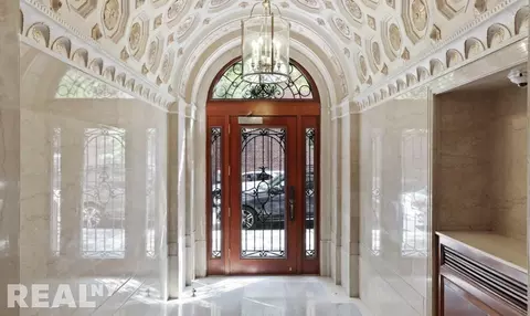 Undisclosed, New York, NY 10075