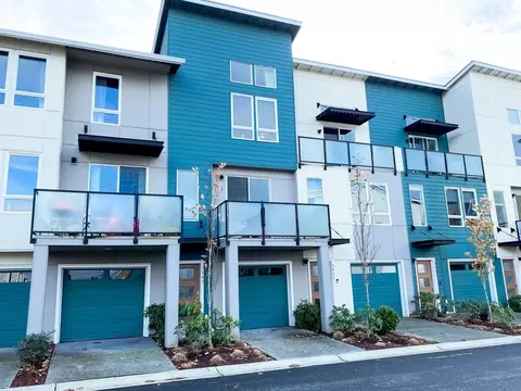 3541 NE 146th Pl, Lake Forest Park, WA 98155