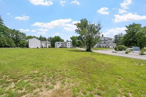 671 Corning Rd #3, Manchester, NH 03109