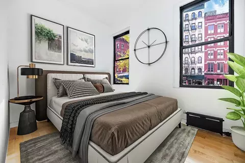 203 Spring St #12, New York, NY 10012