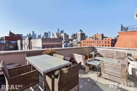 Undisclosed, Brooklyn, NY 11205