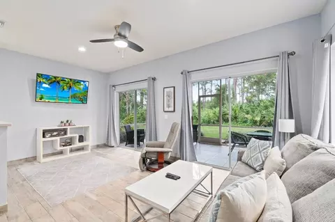 8419 Mulligan Cir #1586082P, Port Saint Lucie, FL 34986