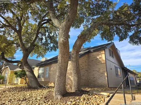 8415 Cranberry Hl #NA, San Antonio, TX 78254