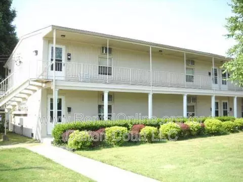 5312 Milner Rd #1N, Louisville, KY 40216