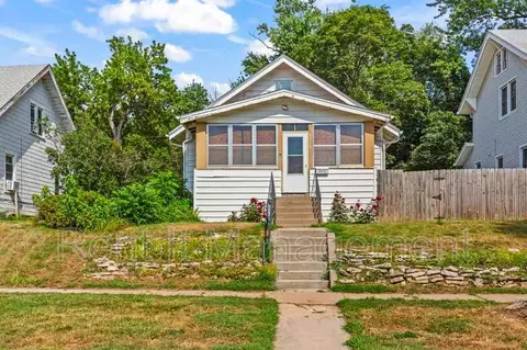 2315 N 61st St, Omaha, NE 68104