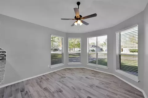 1815 Piddler Dr, Spring, TX 77373 photo 4