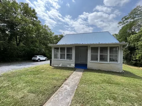 312 W Moler Ave #1, Martinsburg, WV 25404