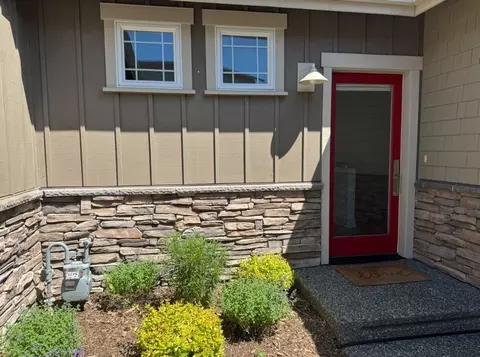 2011 H Ave, Anacortes, WA 98221