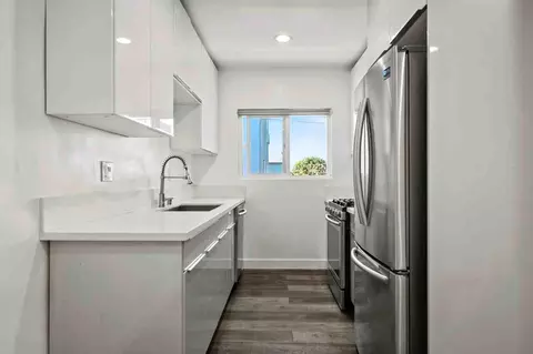 1333 W 36th Pl #6, Los Angeles, CA 90007