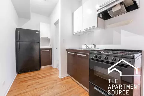 5054 N Winthrop Ave #205, Chicago, IL 60640