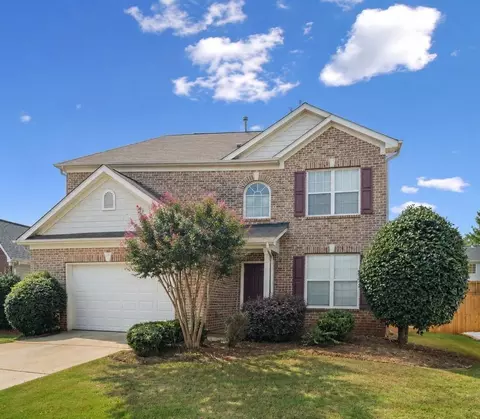 290 Clairidge Ln, Lawrenceville, GA 30046
