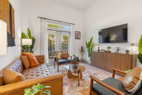 7236 W Highway 71 #1592204P, Austin, TX 78735