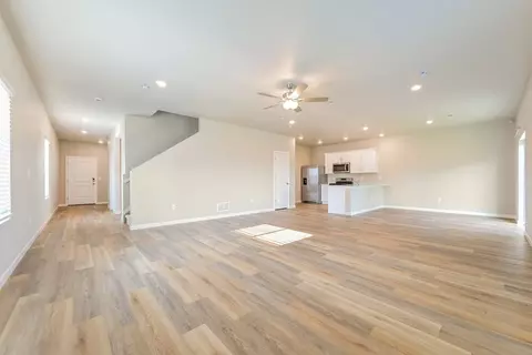 7412 Poudre St, Frederick, CO 80530 photo 4