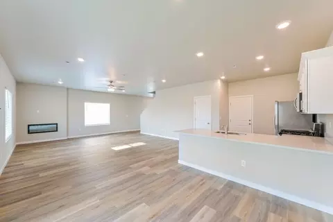 7412 Poudre St, Frederick, CO 80530 photo 6