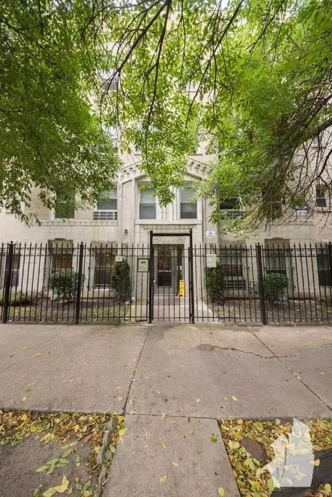1850 N Humboldt Blvd #405, Chicago, IL 60647