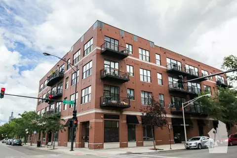 1 S Leavitt St #206, Chicago, IL 60612
