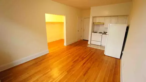 2737 N Spaulding Ave #208, Chicago, IL 60647