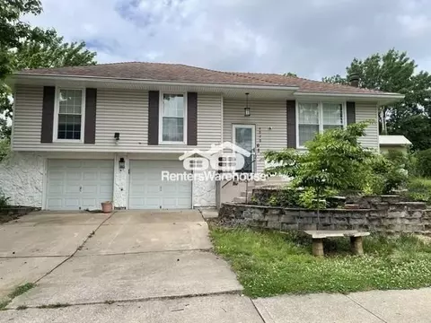 4020 S Crackerneck Rd, Independence, MO 64055