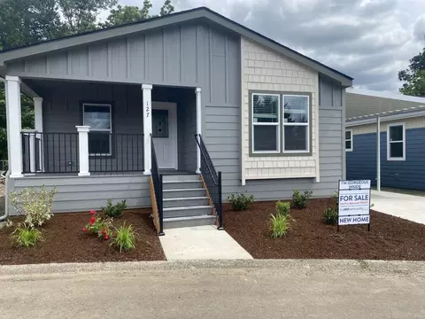 13640 SE Highway 212 #127, Clackamas, OR 97015
