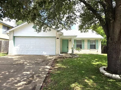 1600 Hollow Tree Blvd, Round Rock, TX 78681