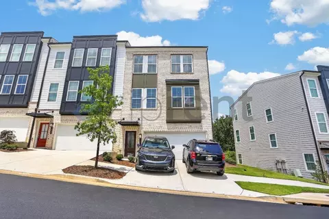 1455 Creekside Cir NW, Atlanta, GA 30318
