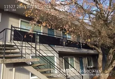11527 28th Ave NE #204, Seattle, WA 98125