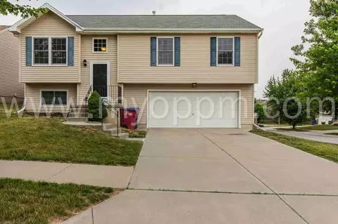 14452 Knudsen St, Bennington, NE 68007
