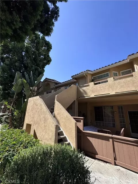 68 Costero Aisle, Irvine, CA 92614