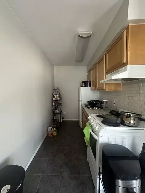 4723 Walnut St #203, Philadelphia, PA 19139