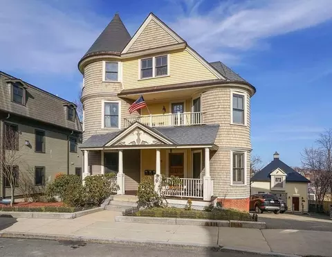 40 Sawyer Ave #1, Boston, MA 02125