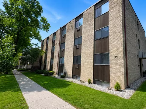 126 S Franklin St, Madison, WI 53703